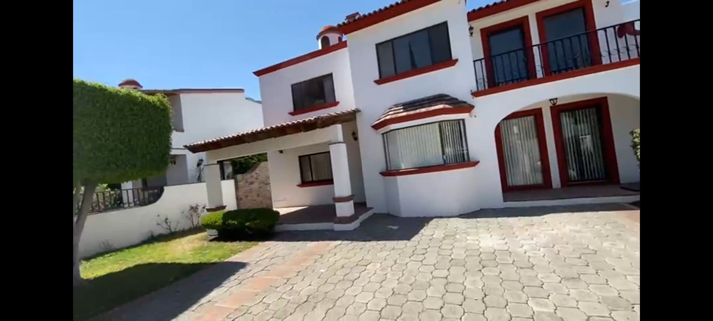 Encantadora Casa en Juriquilla, Fracc. Villas del Mesón - 1