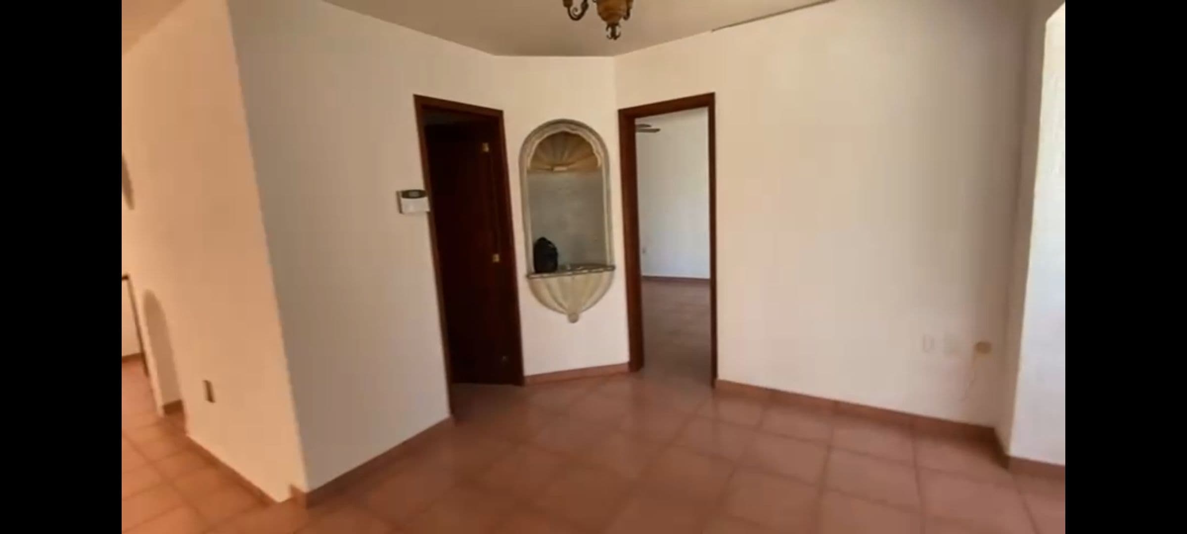 Encantadora Casa en Juriquilla, Fracc. Villas del Mesón - 2