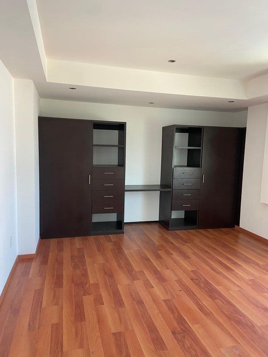 Espectacular Departamento con Vista al Lago en Juriquilla - 8