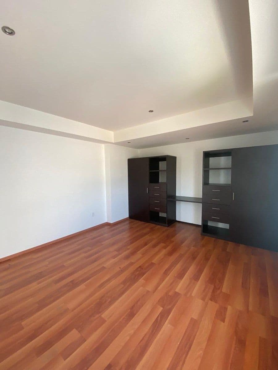 Espectacular Departamento con Vista al Lago en Juriquilla - 11