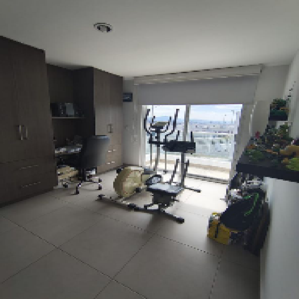 RESIDENCIA EN VENTA EN EL REFUGIO - 12